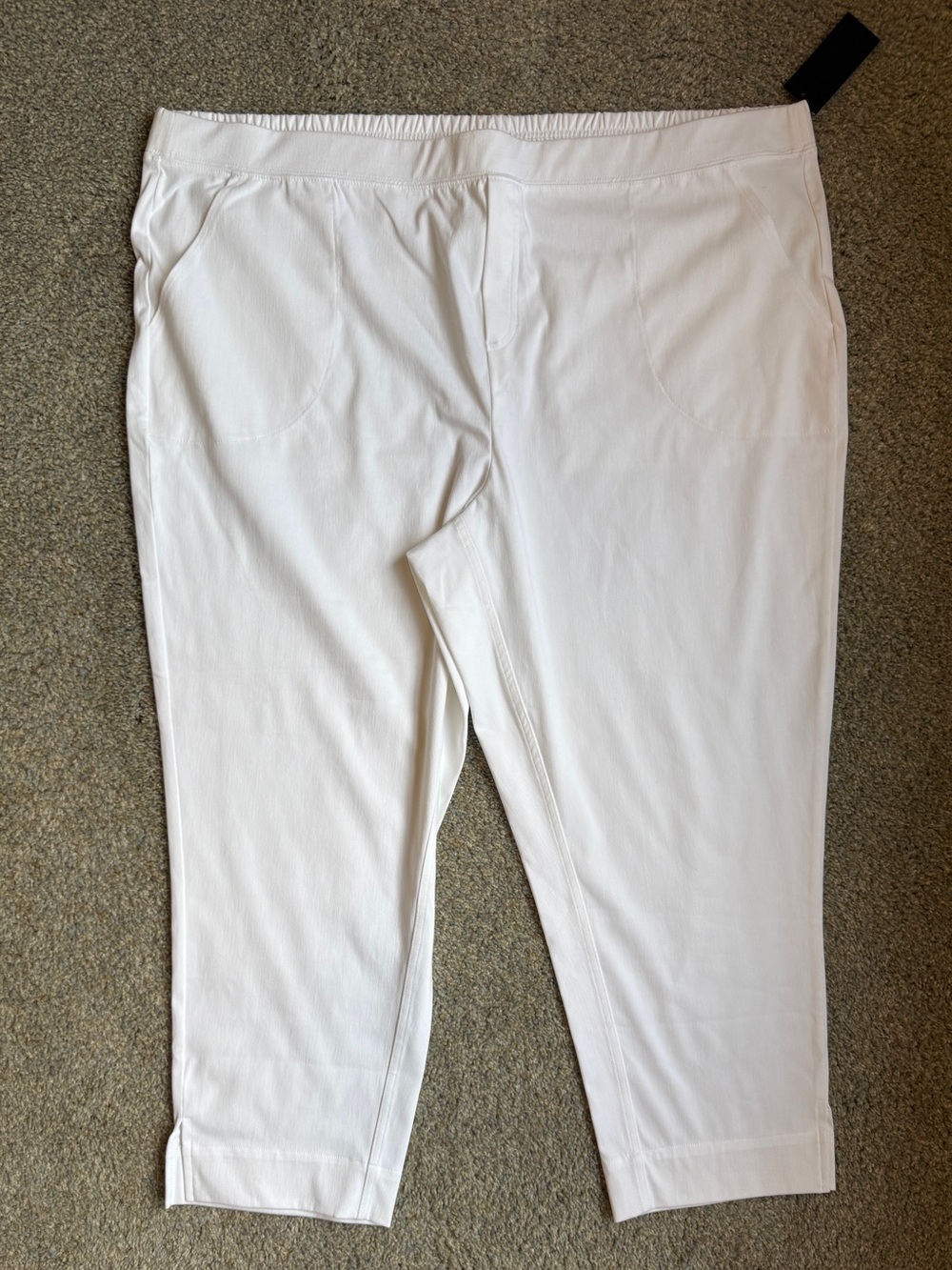 White Capri Pants - Stretch denim Pull-On with pockets by denim & co size 2x